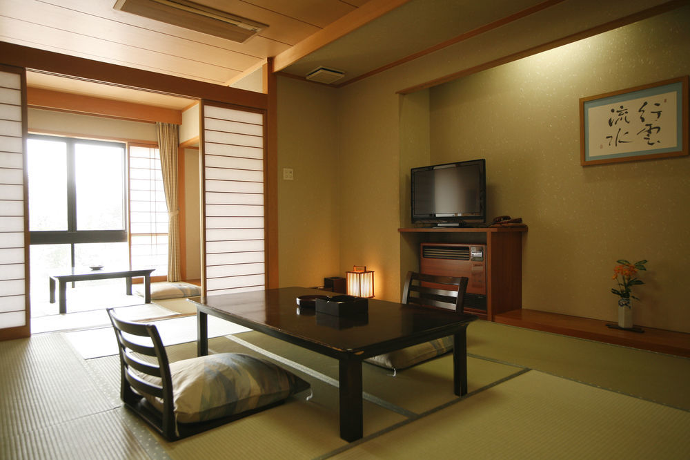 Takayama Kanko Hotel Екстер'єр фото